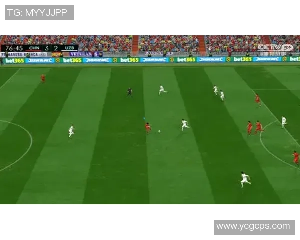 绿茵飞驰瞬间定格展现足球球星全力冲刺的速度与激情